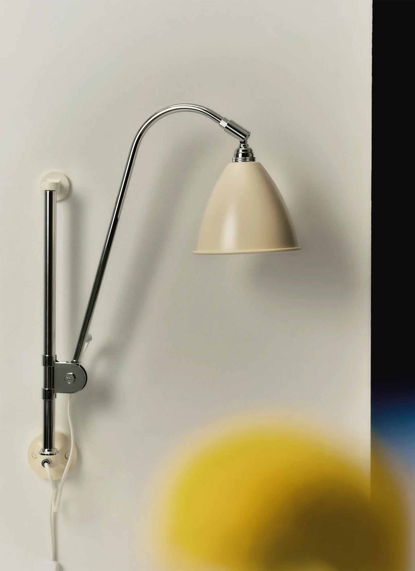 GUBI Bestlite BL5 Wall Lamp - Chrome