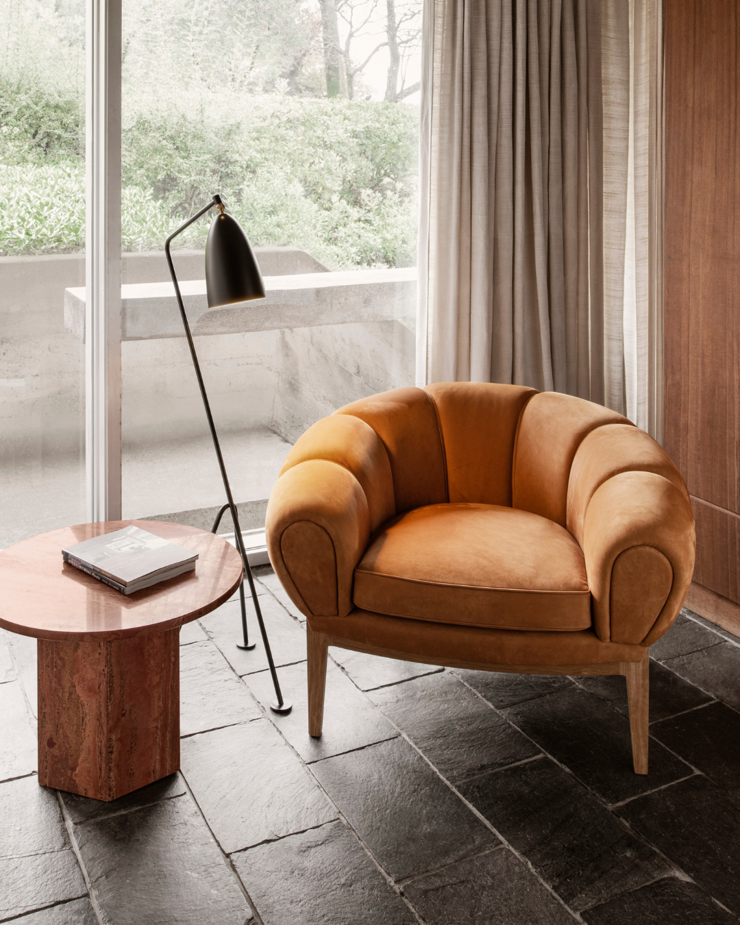 GUBI Croissant Lounge Chair