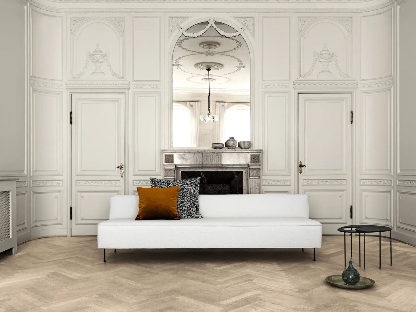 GUBI Modern Line Sofa 2 Seater