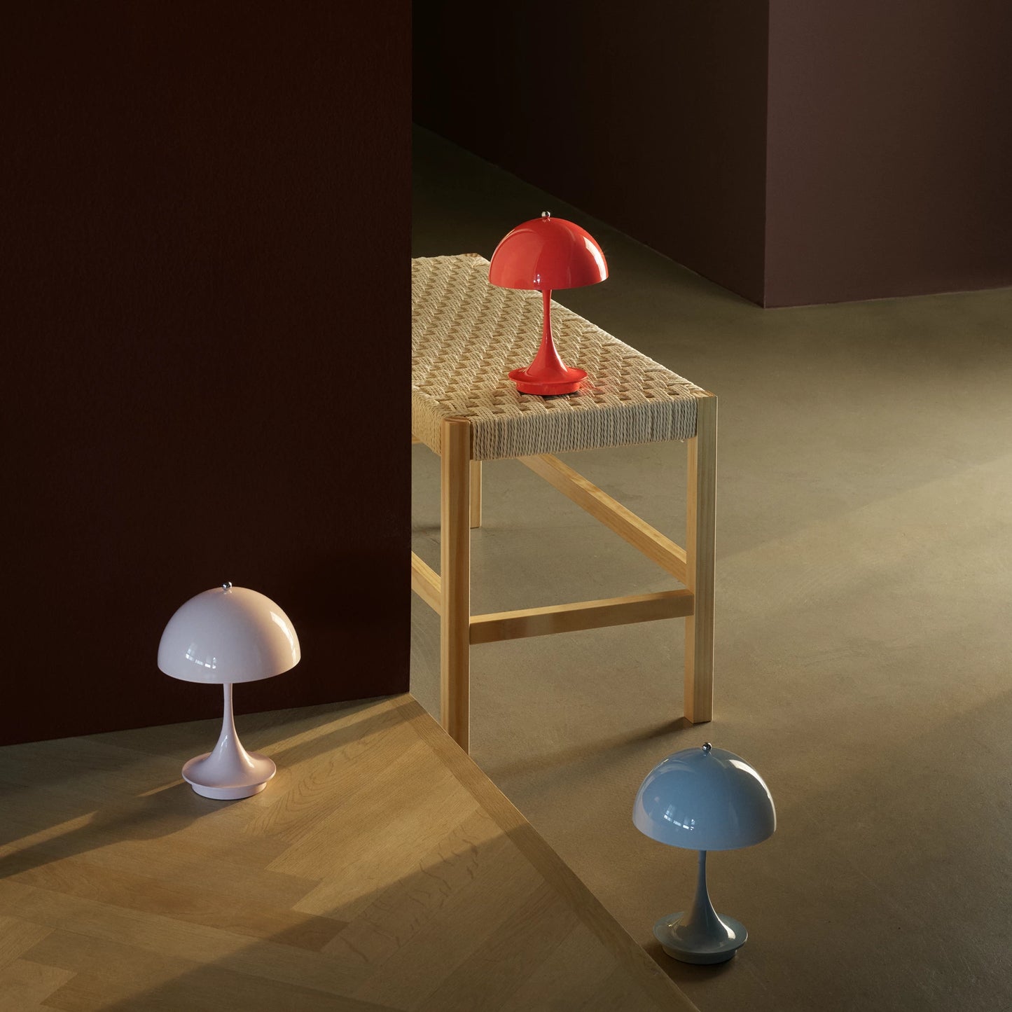 Louis Poulsen Panthella 160 Portable Table Lamp