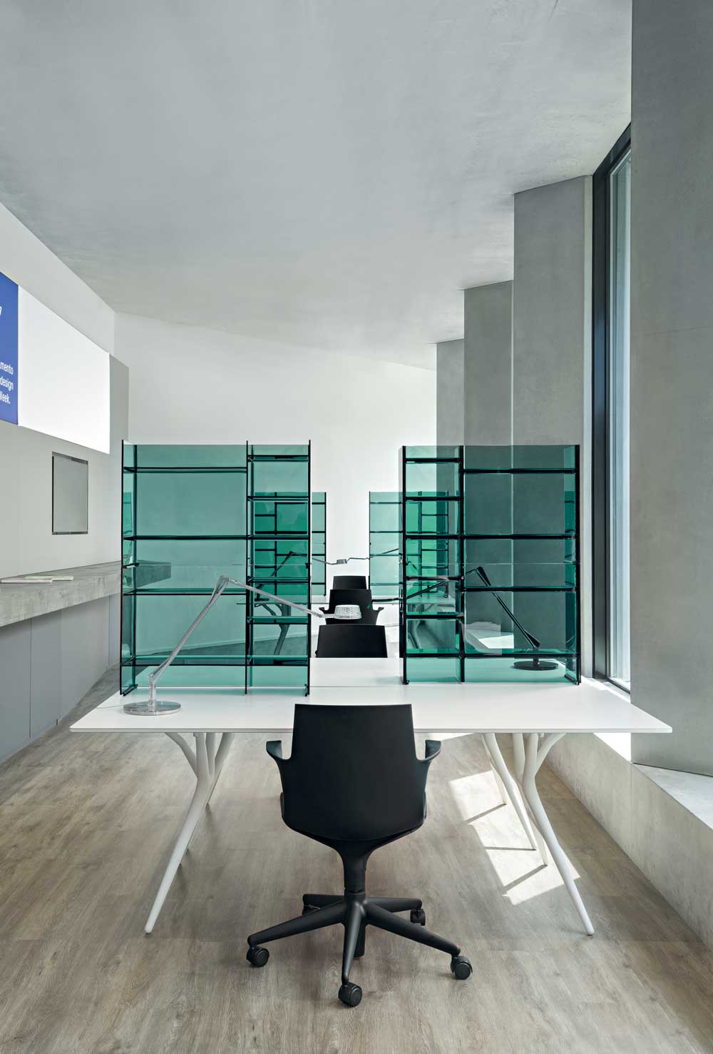 Kartell Spoon Table