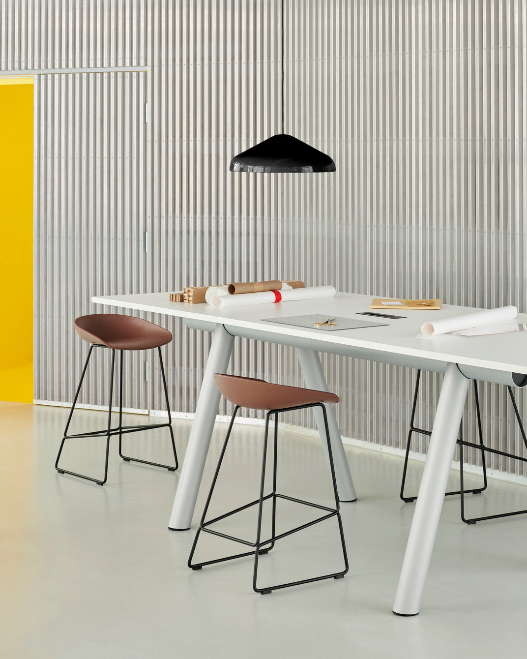Hay AAS 38 Stool