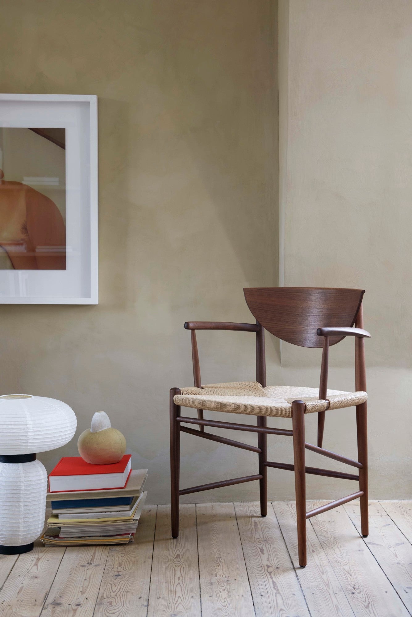 &Tradition Drawn HM4 Chair with arm rests