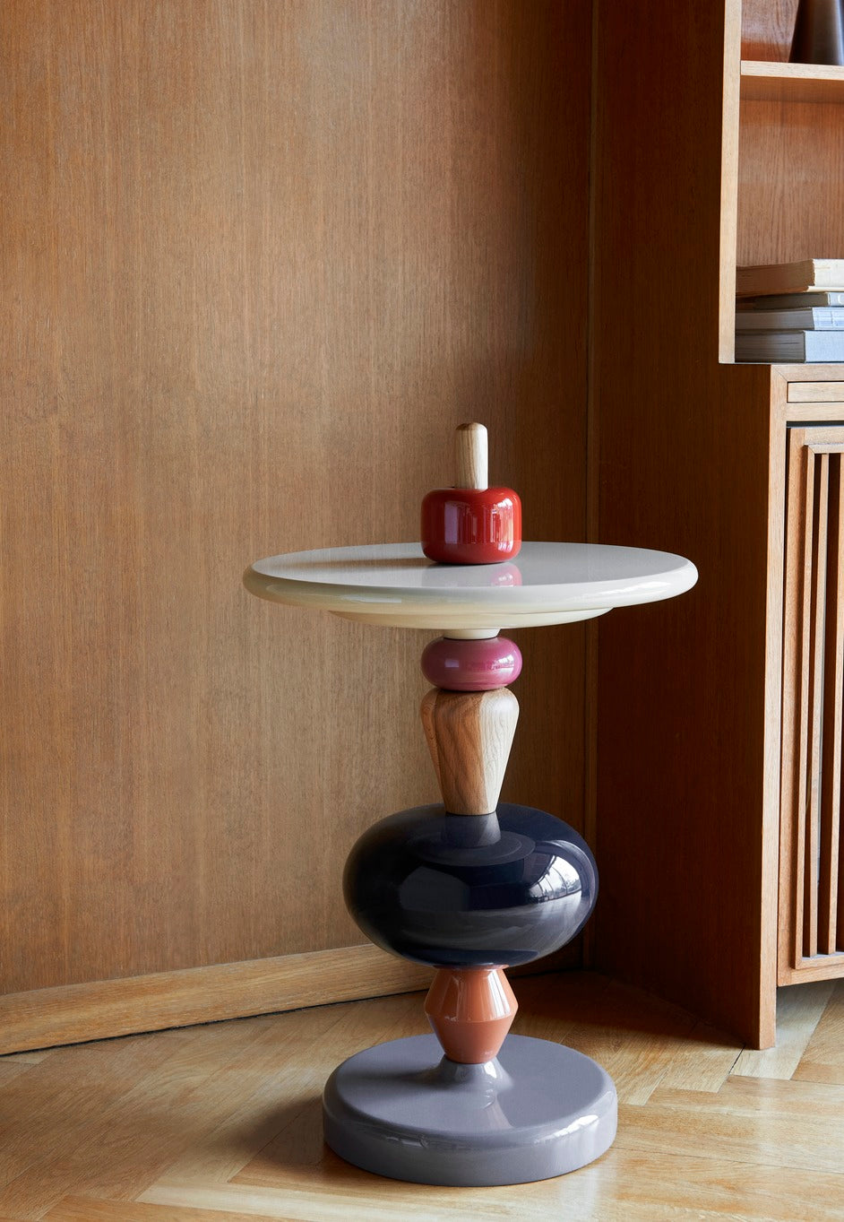 &Tradition Shuffle Table MH1 Spectrum