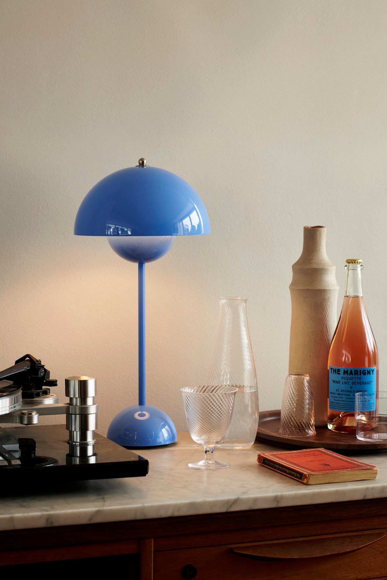 &Tradition Flowerpot VP3 Table Lamp