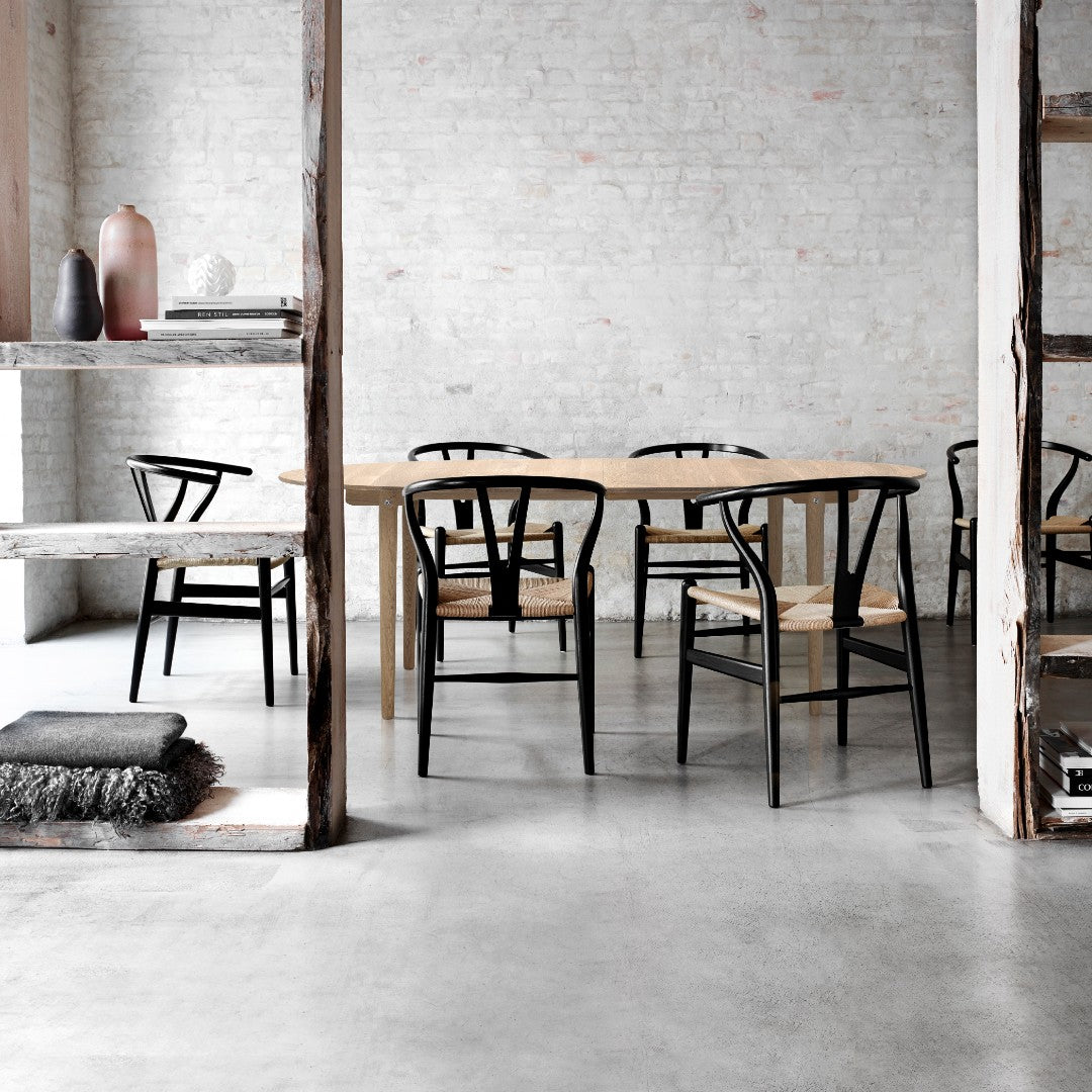 Carl Hansen & Son CH337/338 Dining Table Oak