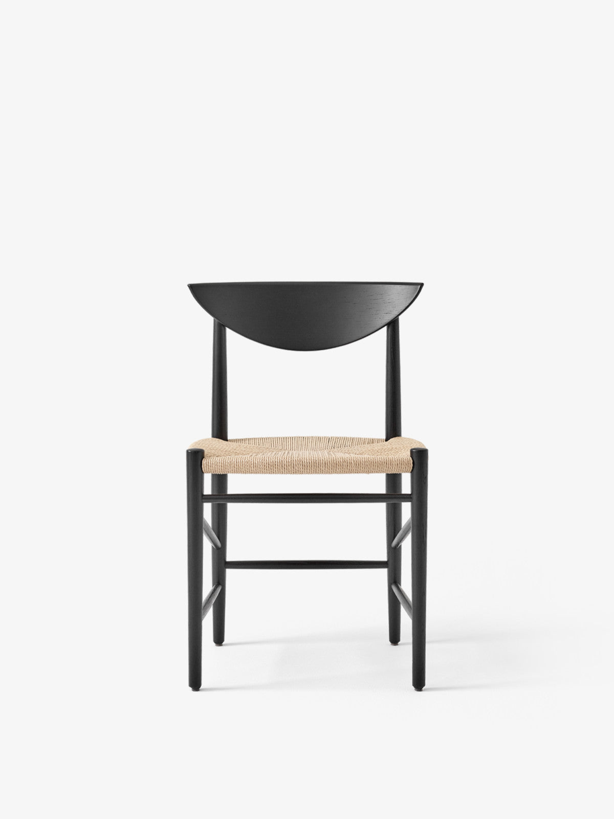&Tradition Drawn HM3 Chair