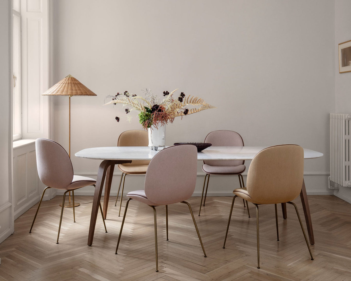 GUBI Dining Table - Elliptical Marble top
