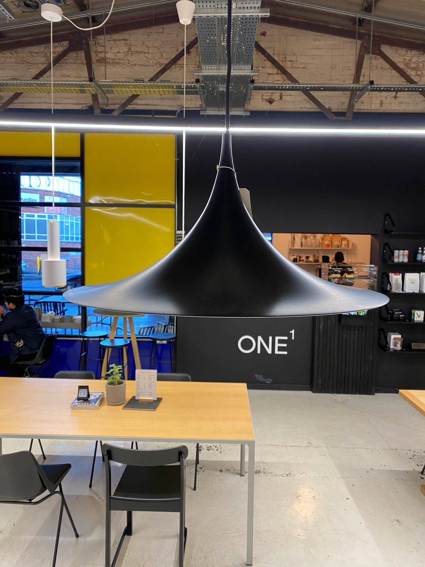 GUBI Semi Pendant Light ø47cm Black Ex-display