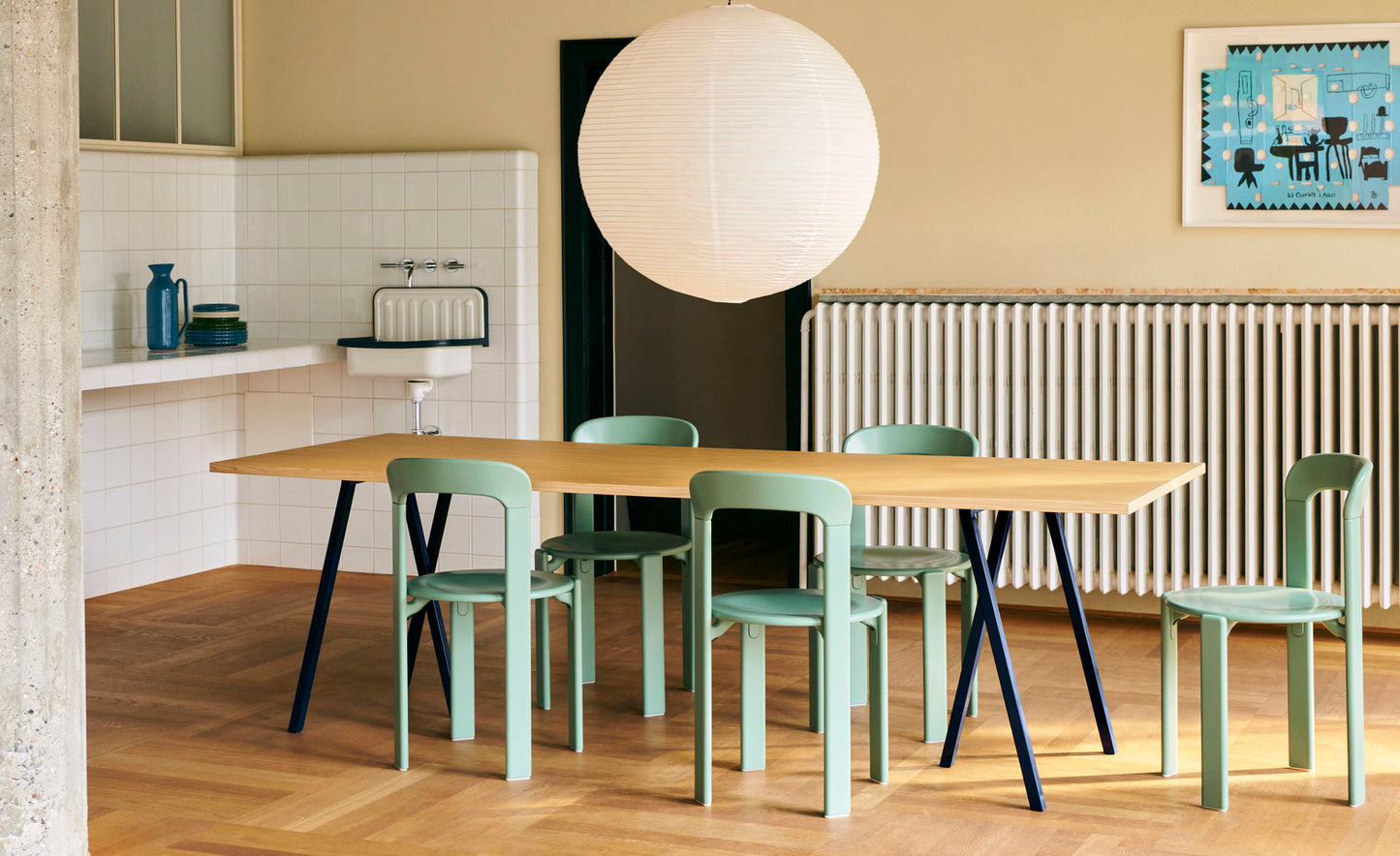 HAY Loop Stand Table