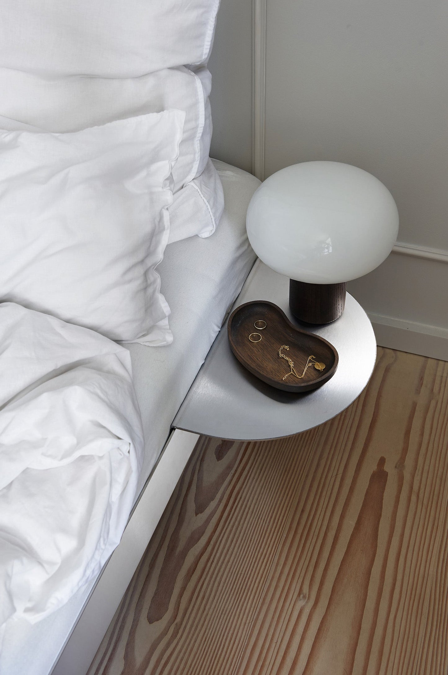 Moebe Bed: 90cm High