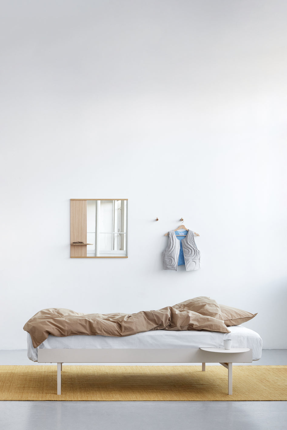 Moebe Bed: 90cm High