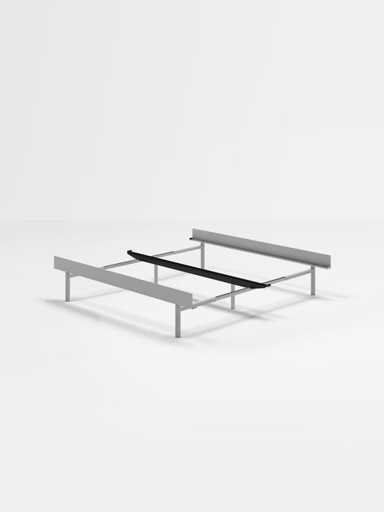 Moebe Expandable Bed: 90-180cm High