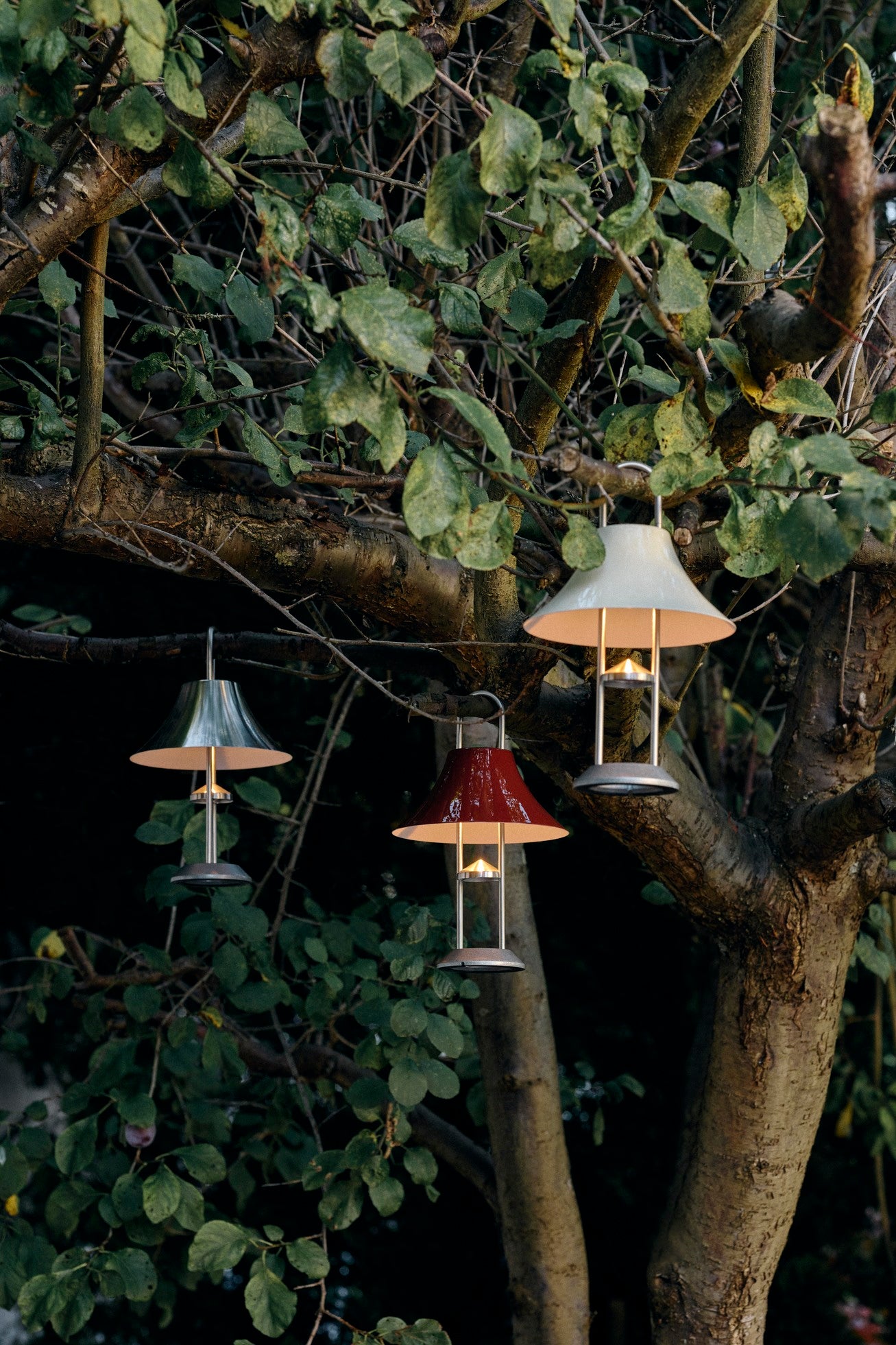 Hay Mousqueton Portable Lamp