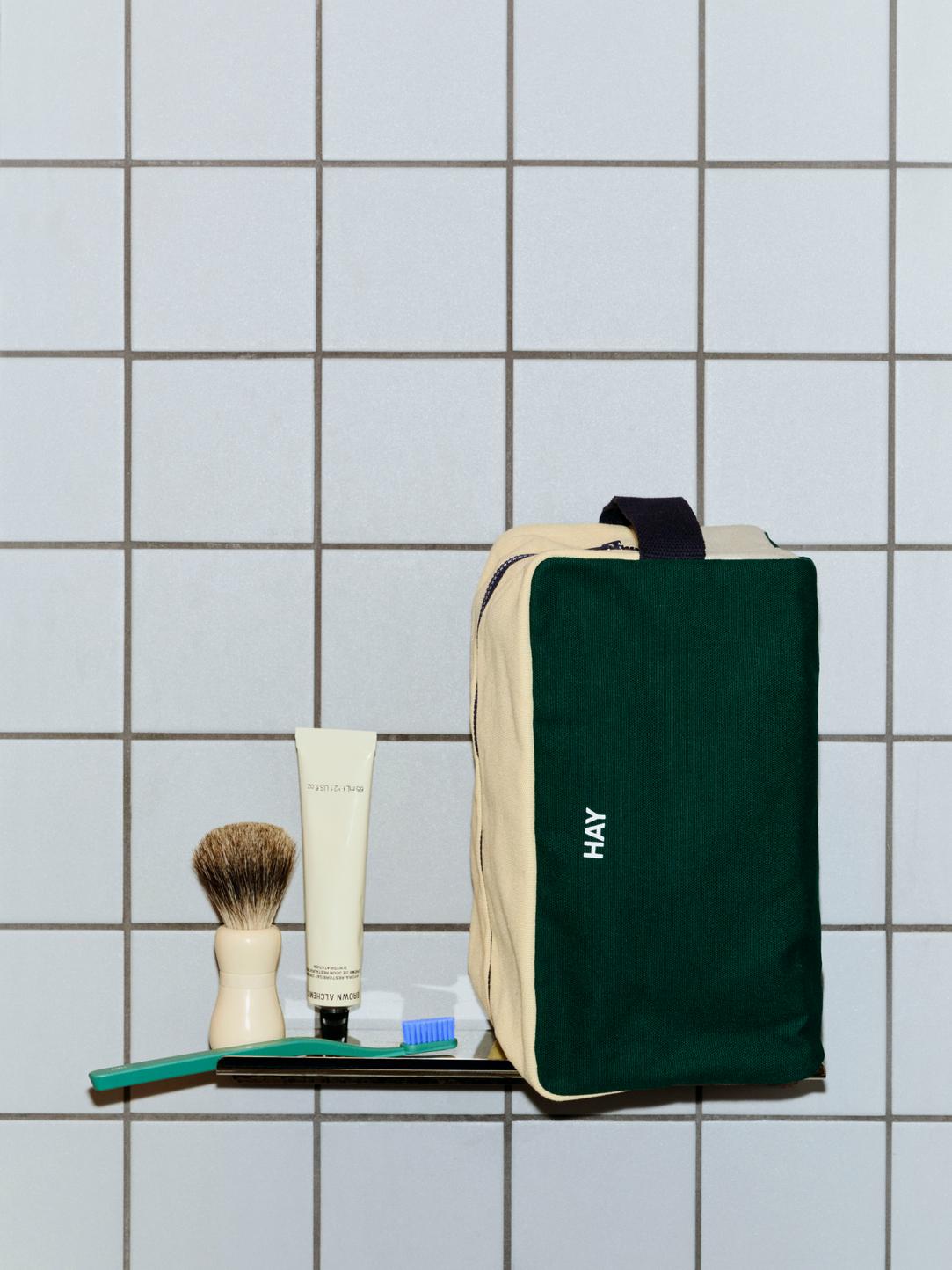 HAY Multi Wash Bag