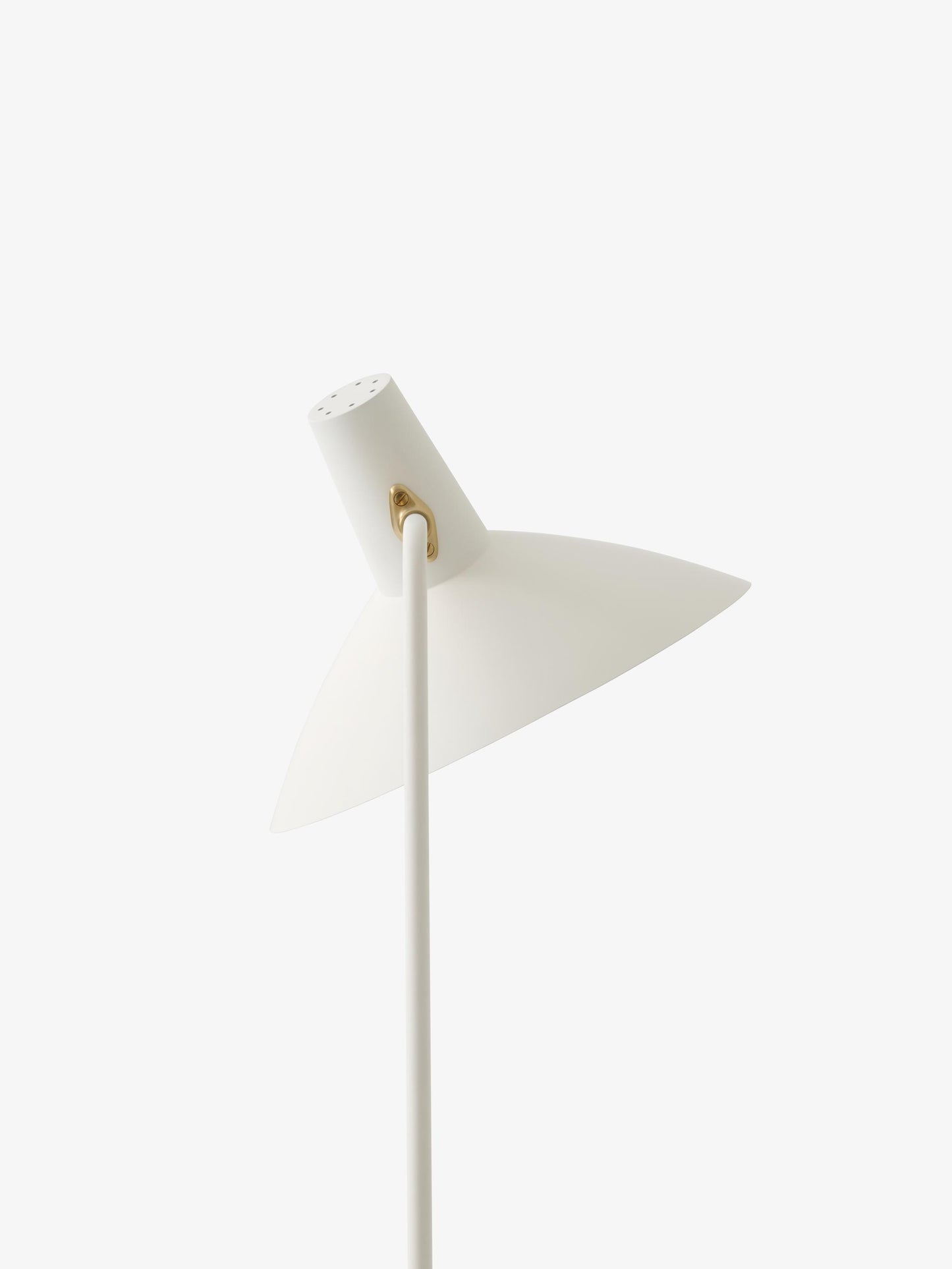 &Tradition Tripod HM8 Floor Lamp