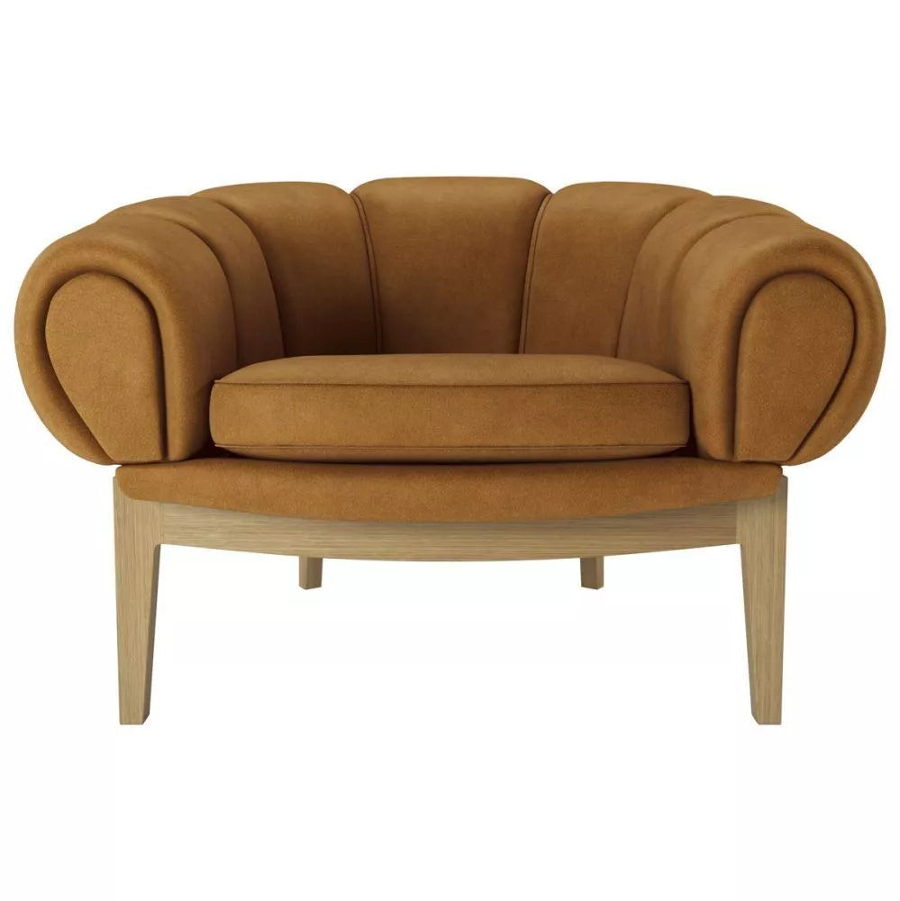 GUBI Croissant Lounge Chair