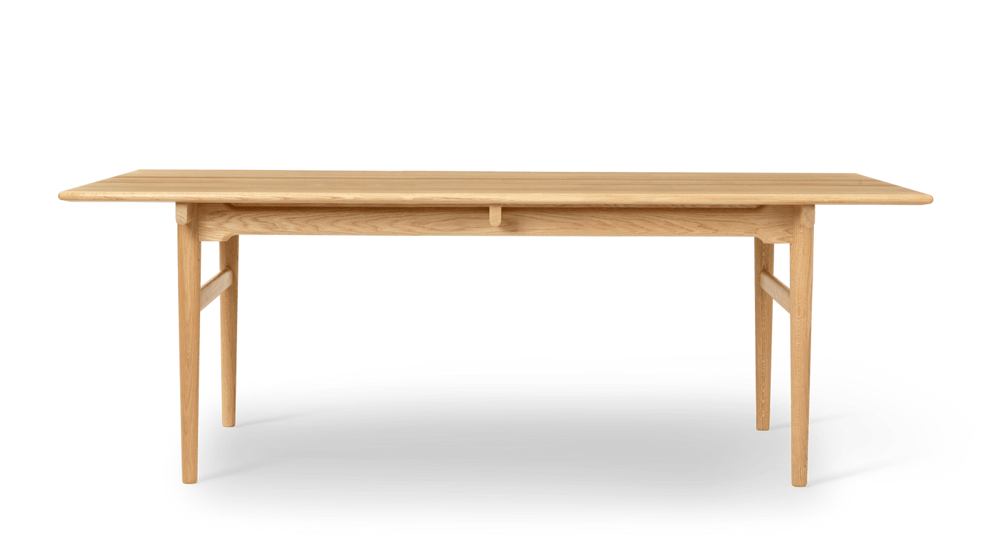 Carl Hansen & Son CH327 Dining Table