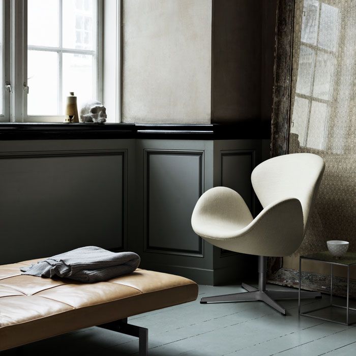 Fritz Hansen Swan Lounge Chair