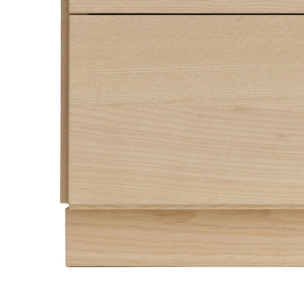 String Relief Chest of drawers, tall