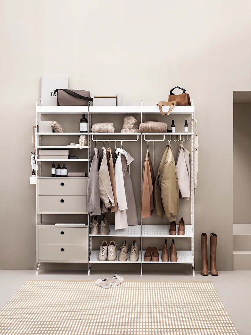 String Hallway (P) Storage unit