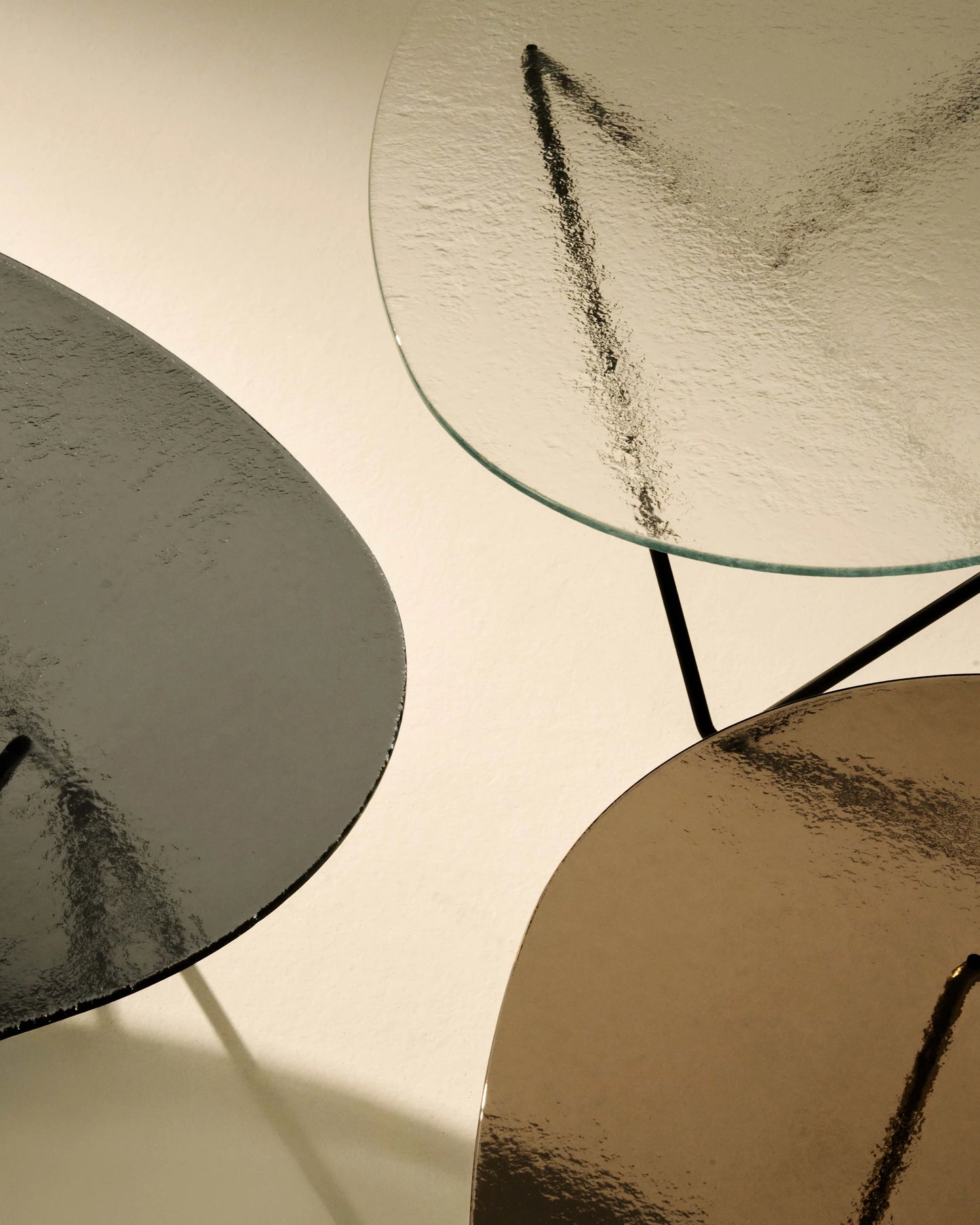 GUBI Pedrera Coffee Table - Transparent Glass