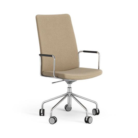 Swedese Stella Armchair Wheelbase High Back