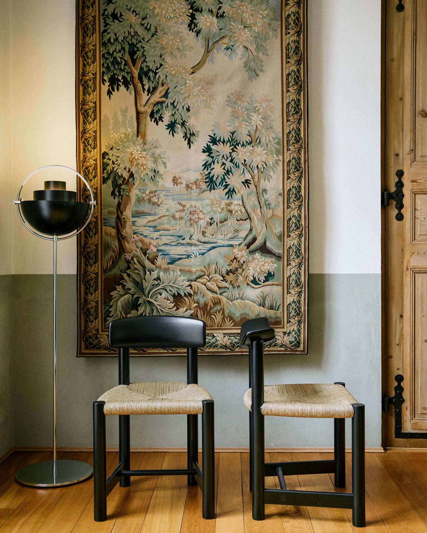 GUBI Daumiller Side Chair