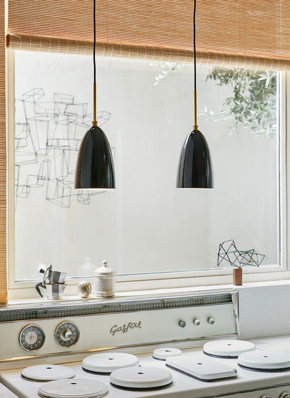 GUBI Grashoppa Pendant light