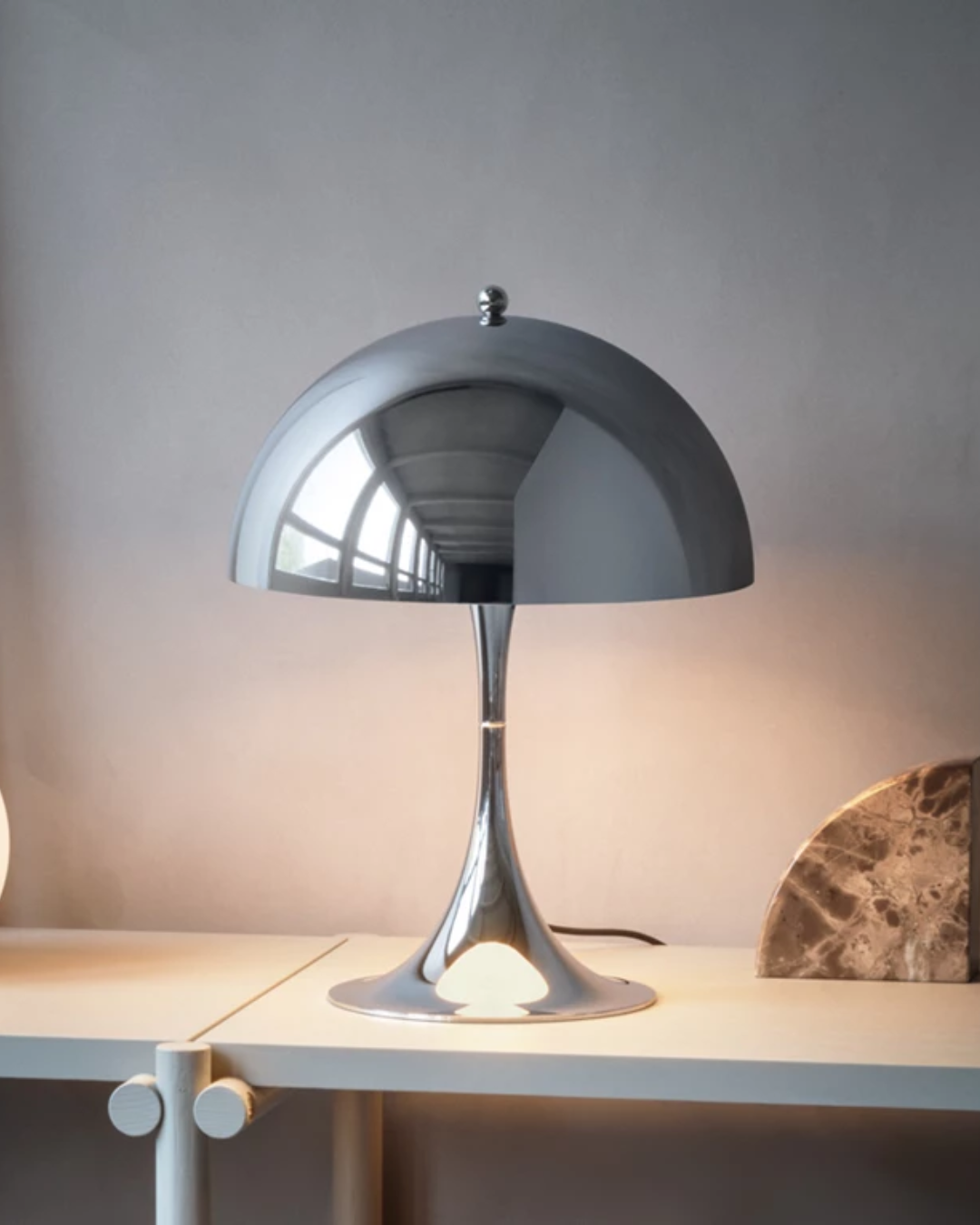 Louis Poulsen Panthella 250 Mini Table Lamp