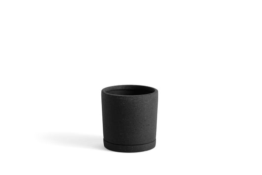 Hay Plant Pot with Saucer Black