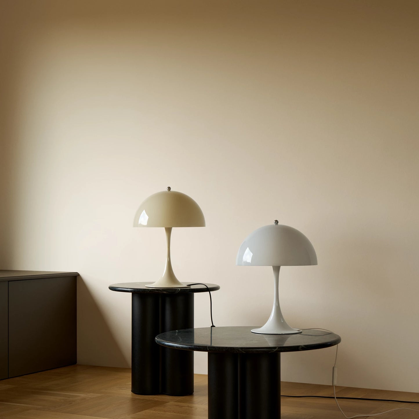 Louis Poulsen Panthella 320 Table Lamp