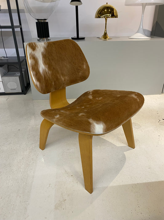 Vitra Eames LCW Calfskin Chair Ex-display