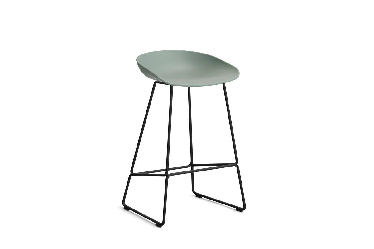 Hay AAS 38 Stool