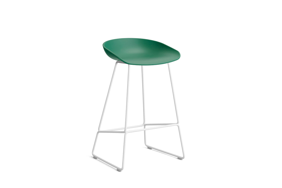 Hay AAS 38 Stool