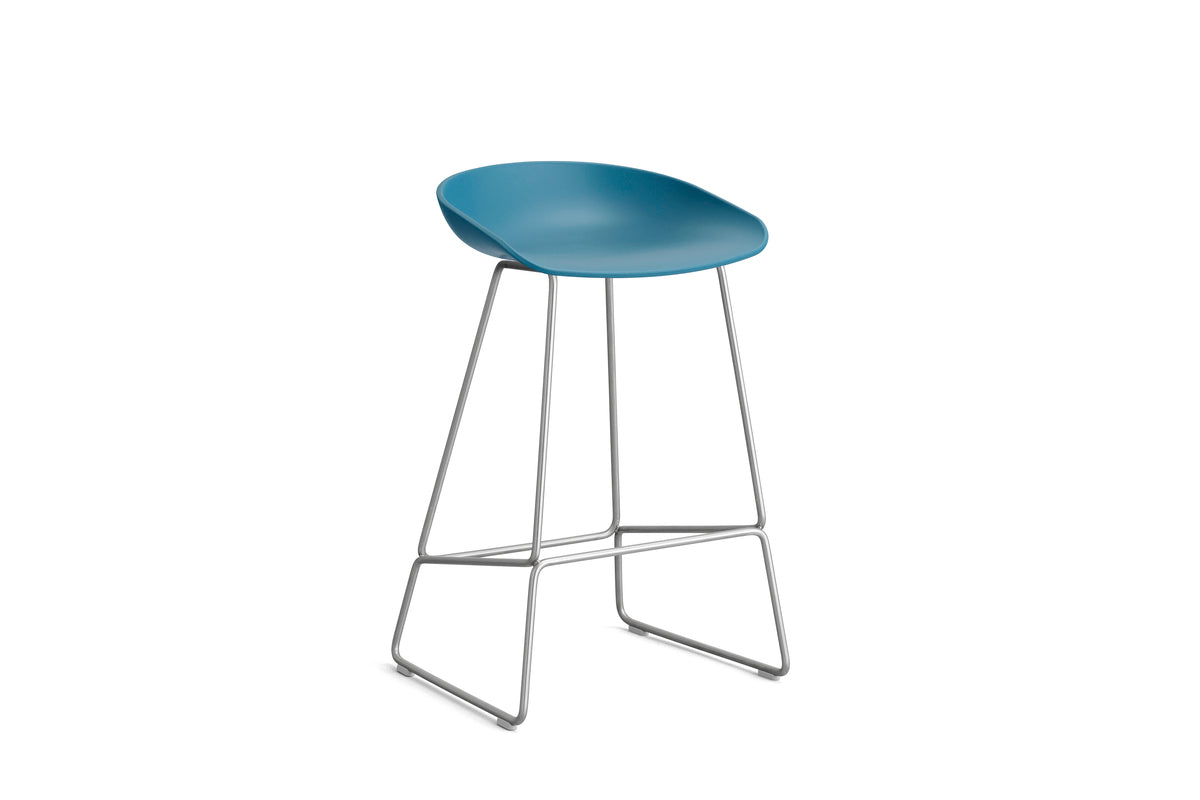 Hay AAS 38 Stool