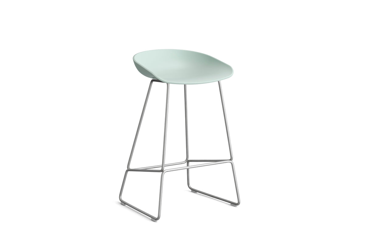 Hay AAS 38 Stool