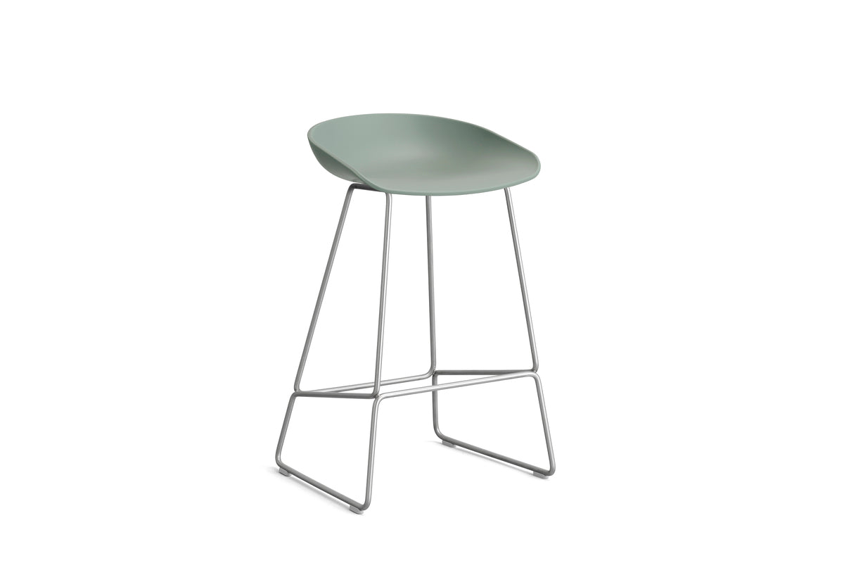 Hay AAS 38 Stool
