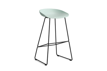 Hay AAS 38 Stool