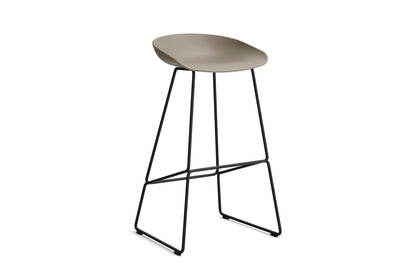 Hay AAS 38 Stool