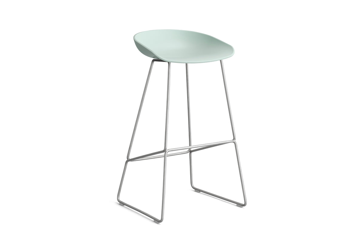 Hay AAS 38 Stool