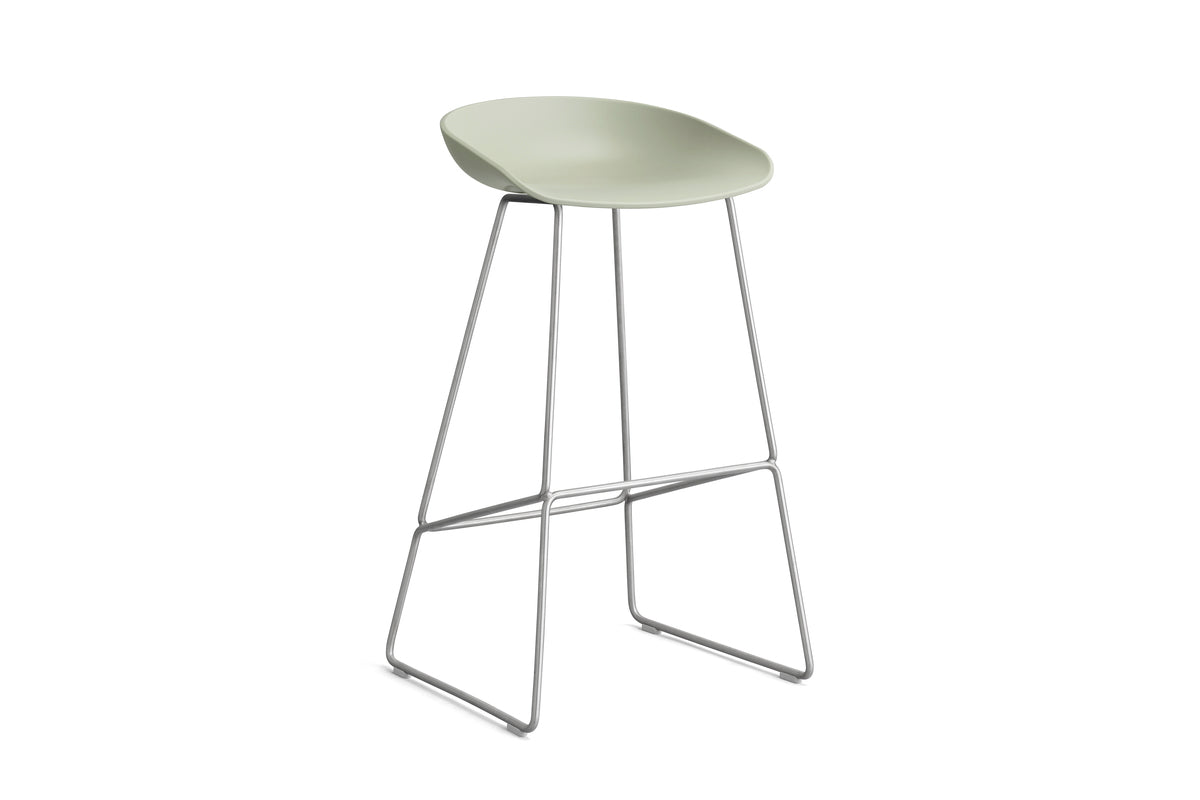 Hay AAS 38 Stool