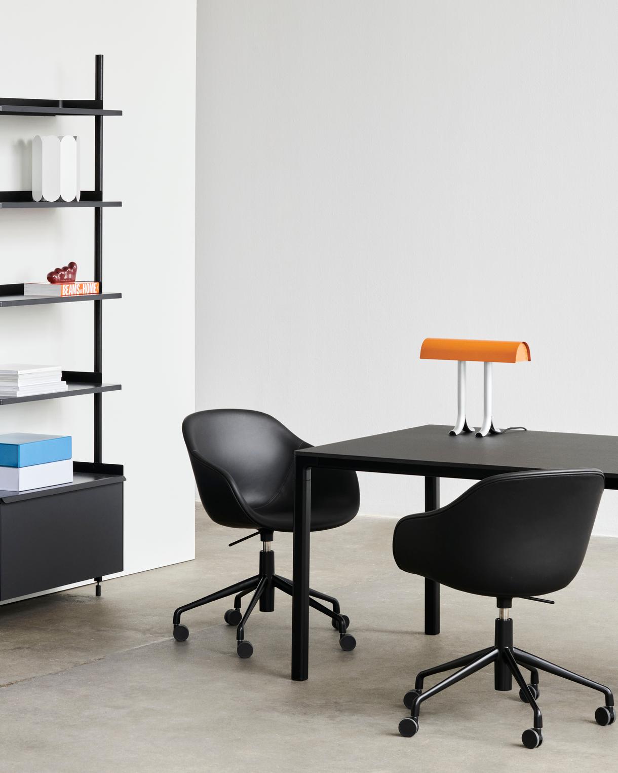 Hay T12 Table