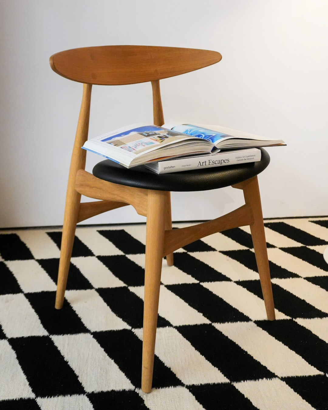 Carl Hansen & Son CH33P Dining Chair Ex-display