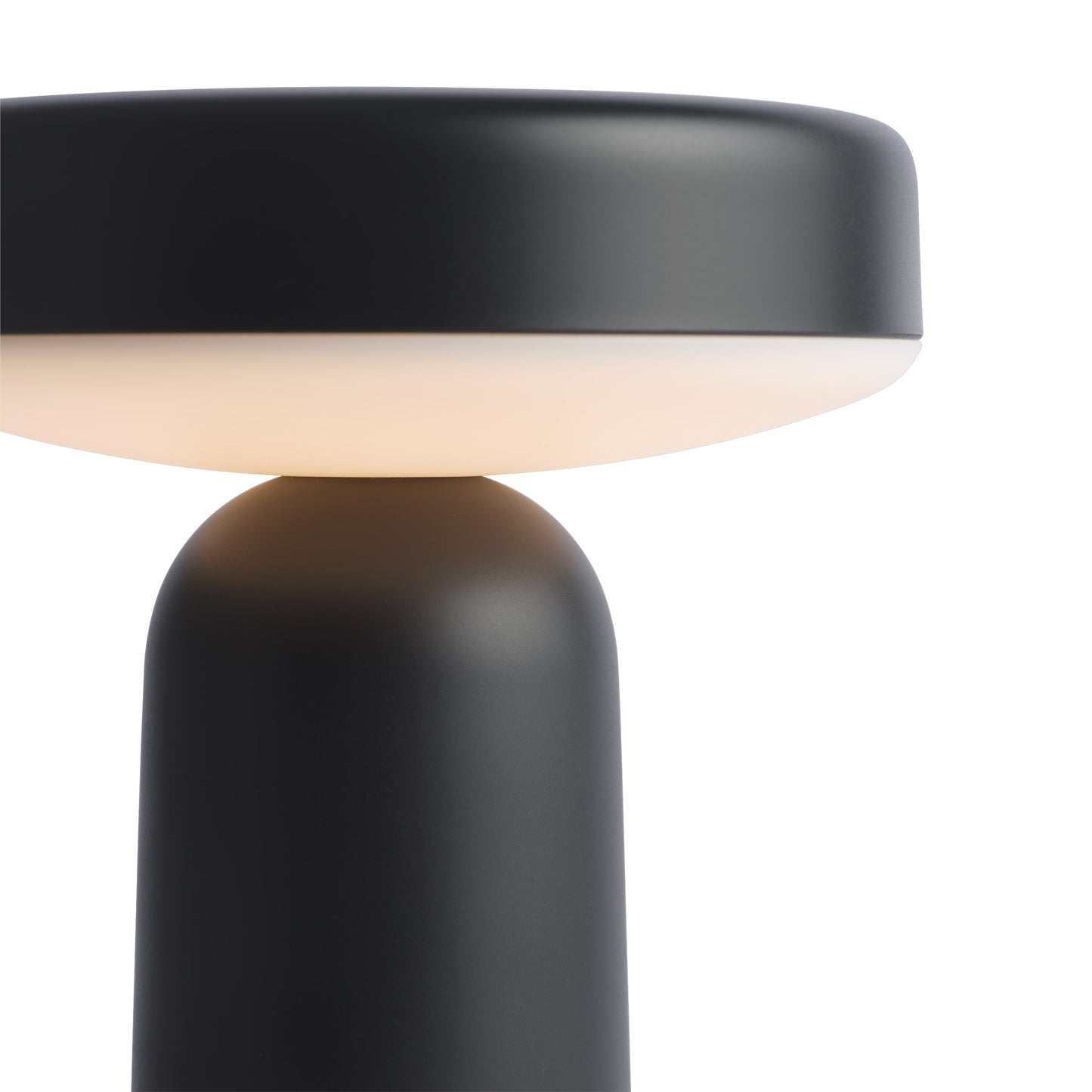 Muuto Ease Portable Table Lamp