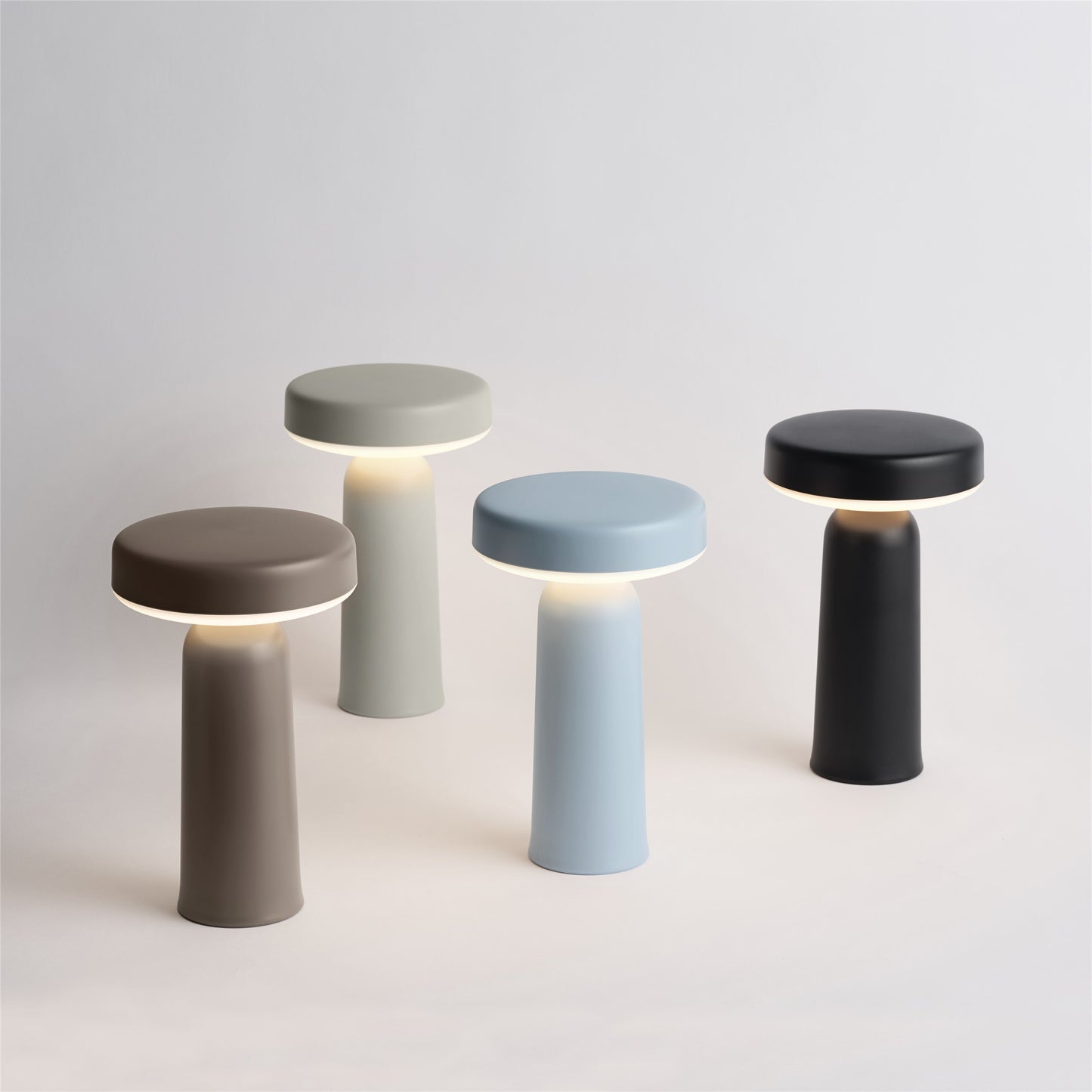 Muuto Ease Portable Table Lamp