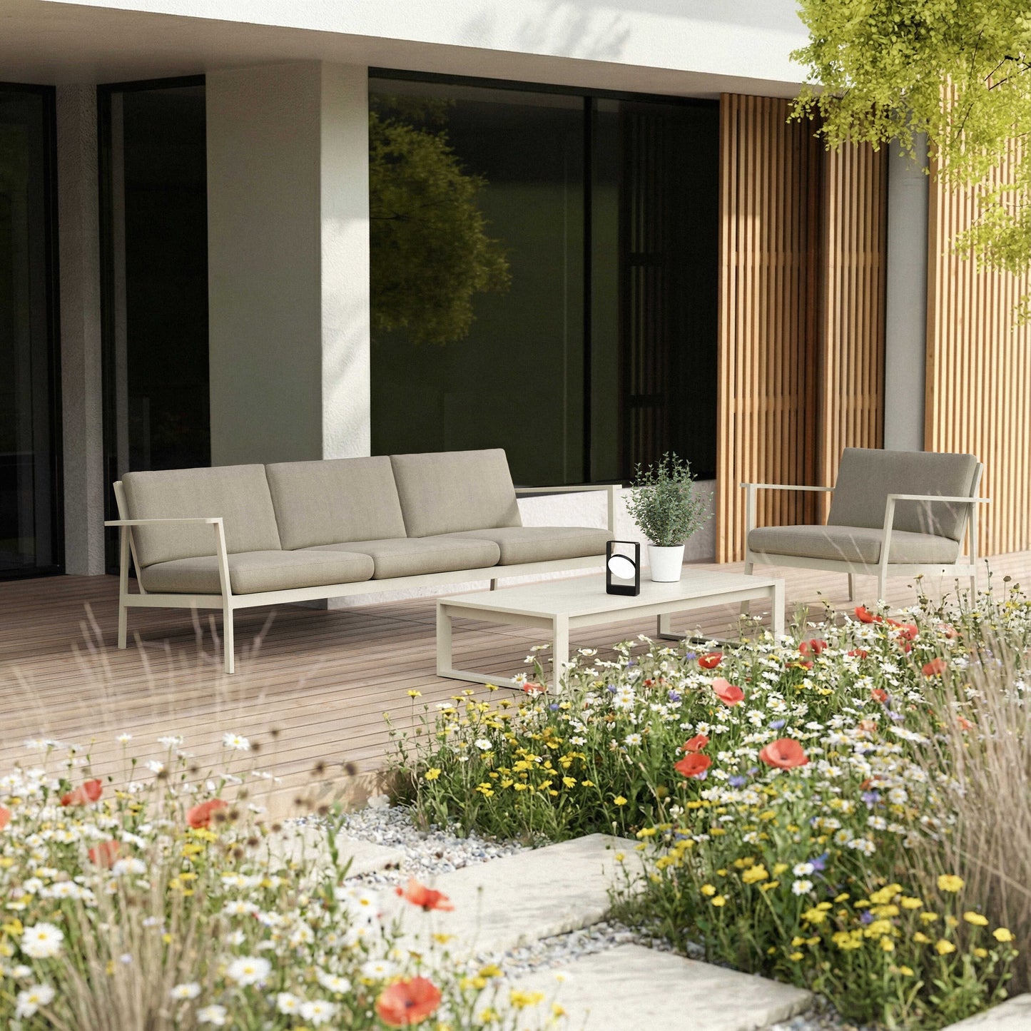 Case Eos Sofa Armchair