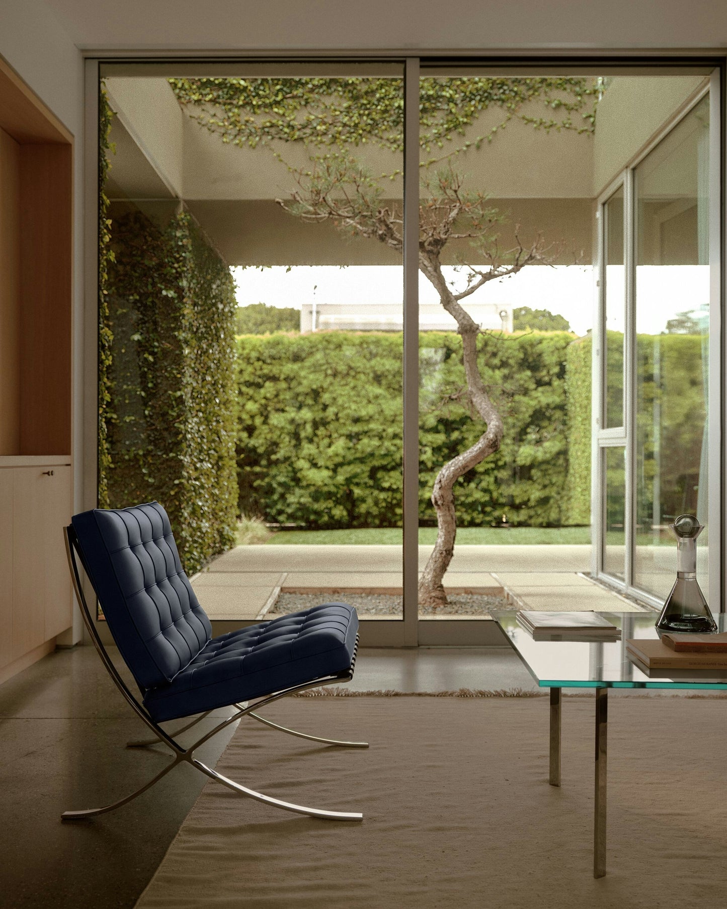 Knoll Barcelona Chair Relax