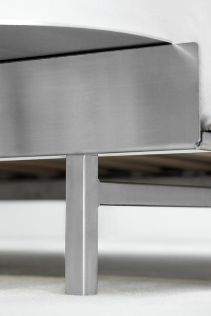 Moebe Bed: 90cm Low