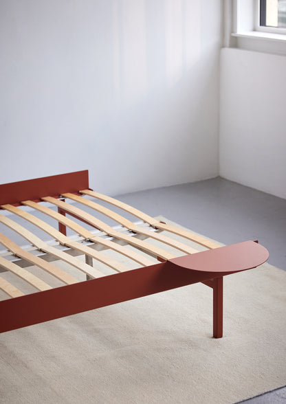 Moebe Expandable Bed: 90-180cm High